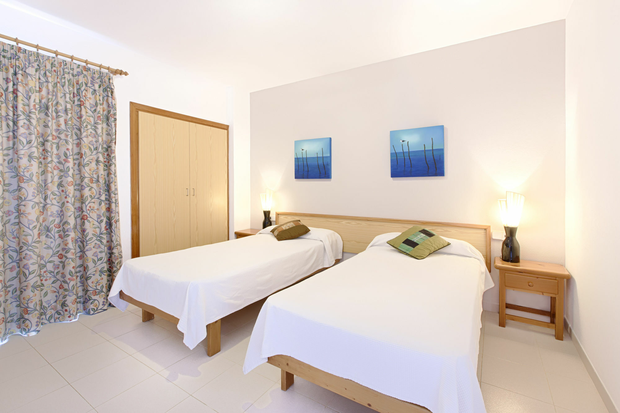 Apartamentos Colomar سانتا أيُلاريا ذيس ريو المظهر الخارجي الصورة