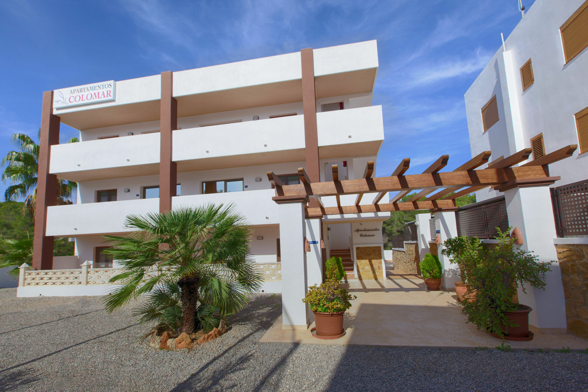 Apartamentos Colomar سانتا أيُلاريا ذيس ريو المظهر الخارجي الصورة